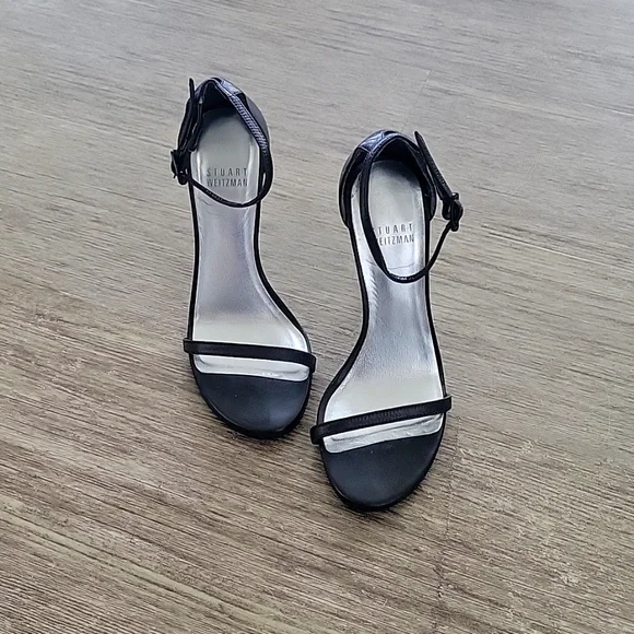STUART WEITZMAN Nudistsong Black Lesther  Sandal - Picture 2 of 10